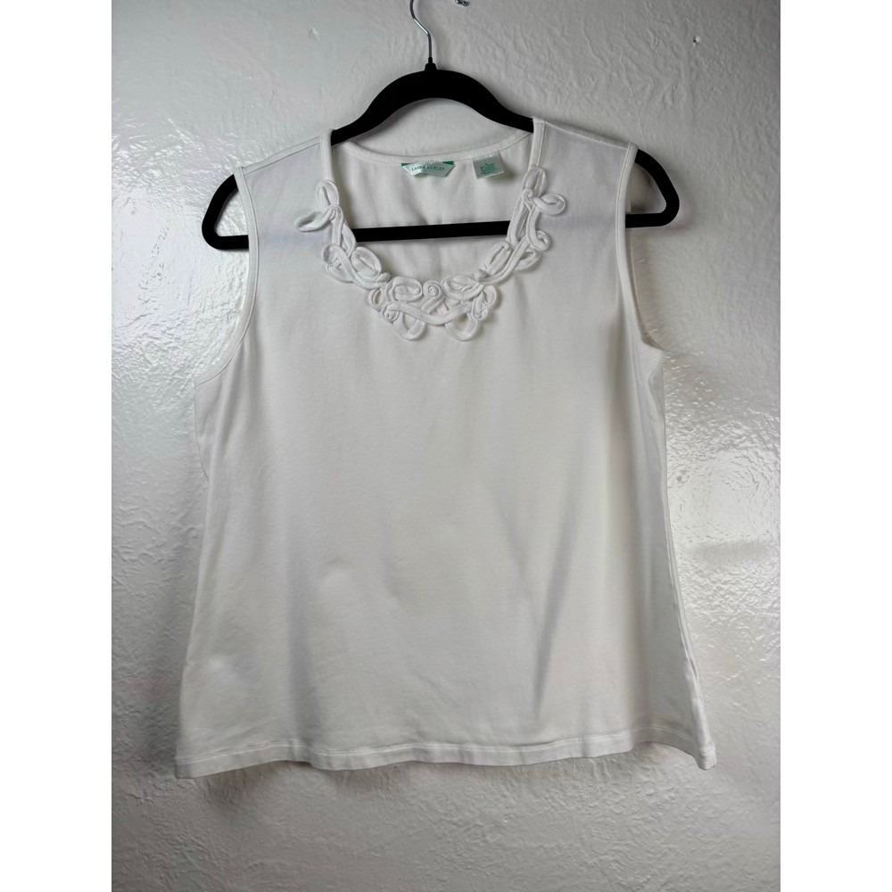 Laura Ashley Sleeveless‎ Top Large White Soutache Embroidered Romantic Cottage